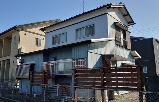 千葉県袖ヶ浦市　外壁・屋根塗装工事　金属サイディング　M様邸