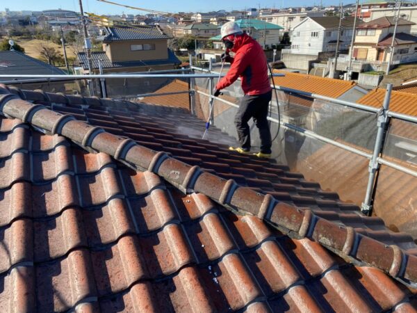 千葉県鴨川市　外壁・屋根塗装　屋根と外壁の高圧洗浄