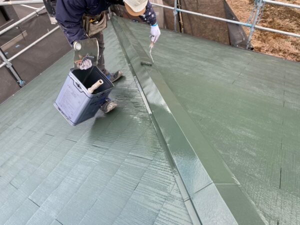 千葉県木更津市　屋根塗装工事　タスペーサー取り付け・仕上げ塗装