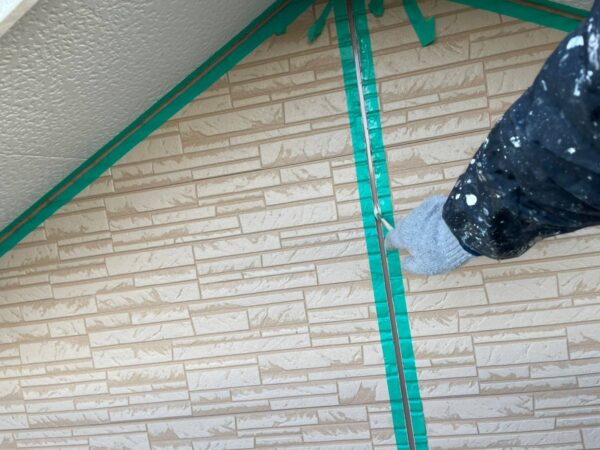 千葉県勝浦市　M様邸　外壁塗装工事　下地処理　コーキング打ち替え