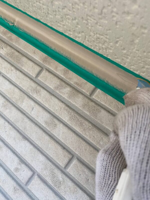 千葉県木更津市　M様邸　外壁塗装工事　下地処理　コーキングの打ち替え