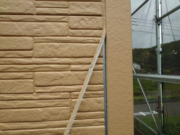 千葉県木更津市　N様邸　外壁塗装工事　コーキング補修　打ち替え工法