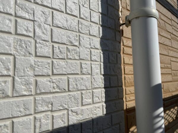 千葉県勝浦市　M様邸　外壁塗装工事　コーキング工事　コーキング材充填～施工完了