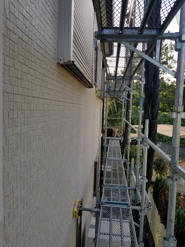 千葉県勝浦市・K様　屋根塗装・外壁塗装　足場を組み終わりました！ (3)