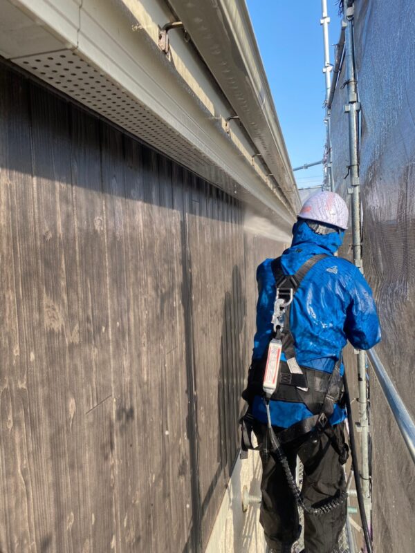 千葉県木更津市　M様邸　外壁塗装工事　下地処理　高圧洗浄の必要性とは