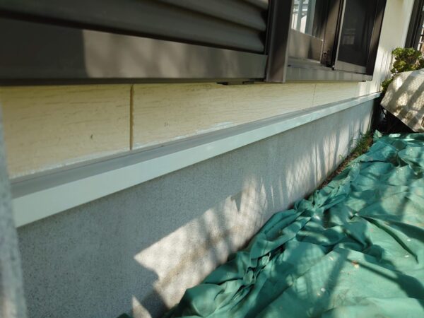 千葉県木更津市　K様邸　外壁塗装工事　付帯部塗装　土台水切り　施工完了